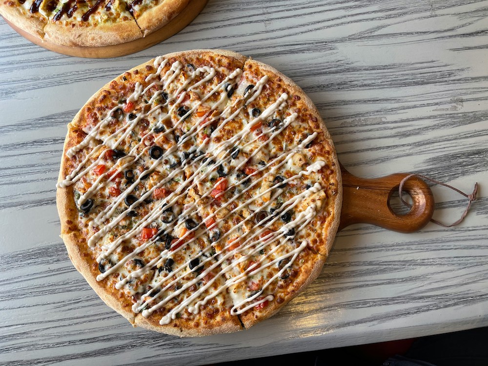 konopí a pizza