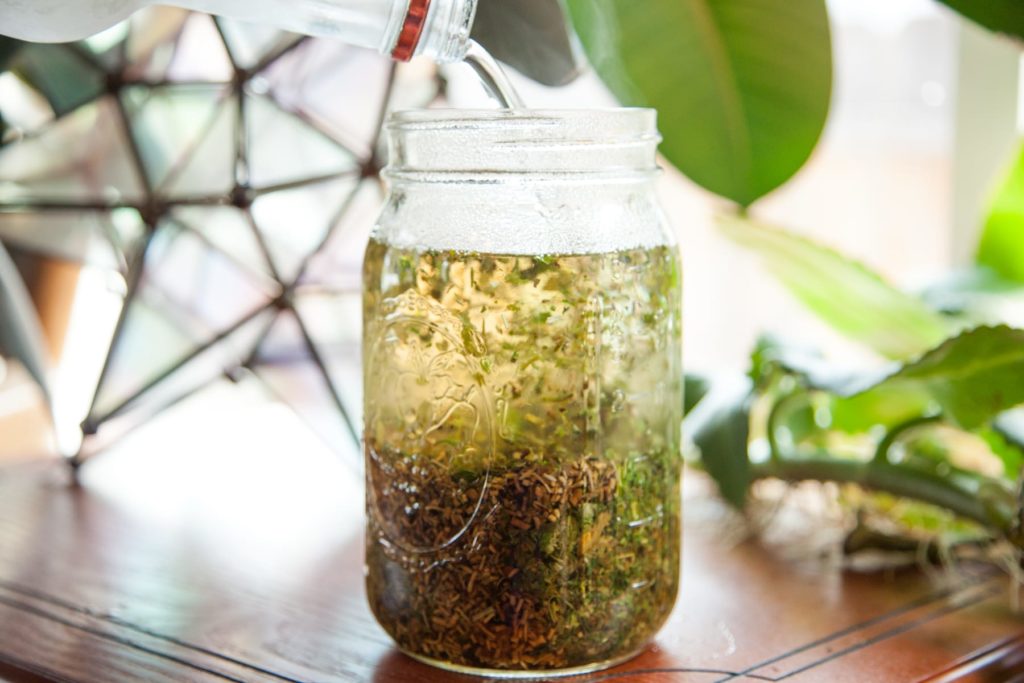 Jak si vyrobit anti-stresovou tinkturu