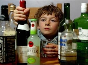 Alkohol v rukou deti