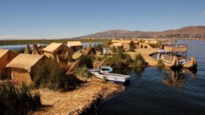 jezero-titicaca-plovouci-zahrady